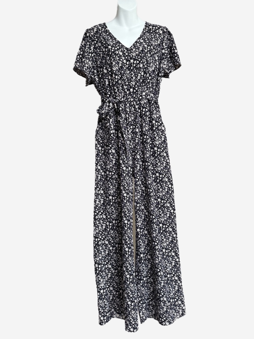 Everly Navy and Cream Floral Jumpsuit